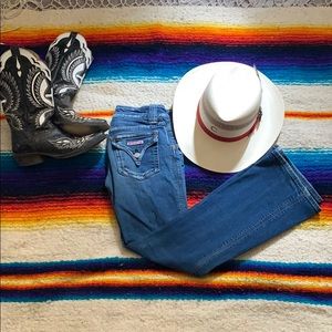 Hudson Distressed Flap Pocket 27 Midrise Q127